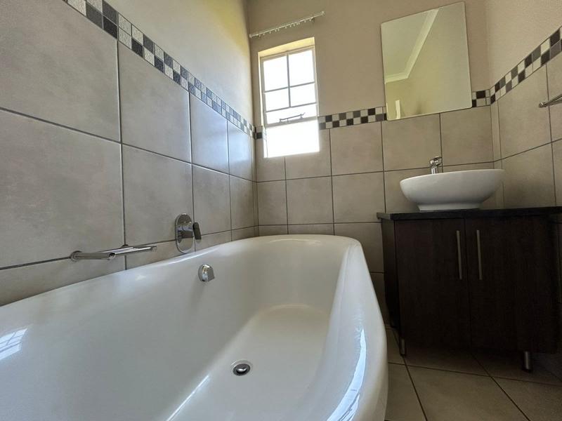 To Let 3 Bedroom Property for Rent in Ngwenya River Estate North West